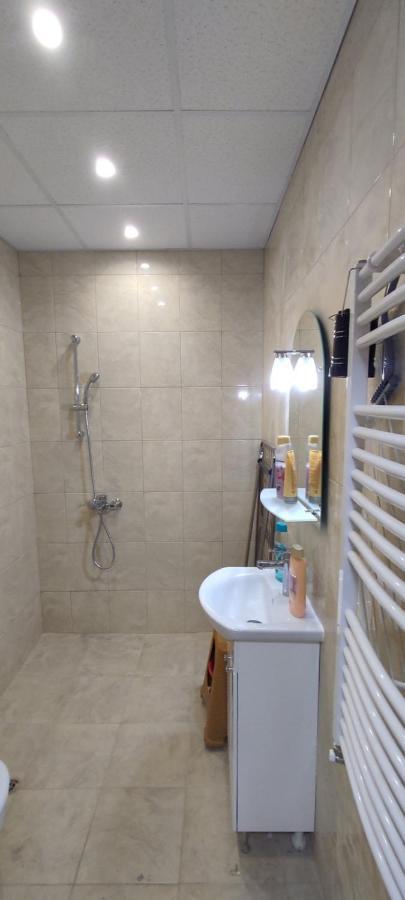 Luxury And Stylish Apartmen, Metro Station Obelya Sofia Exterior foto
